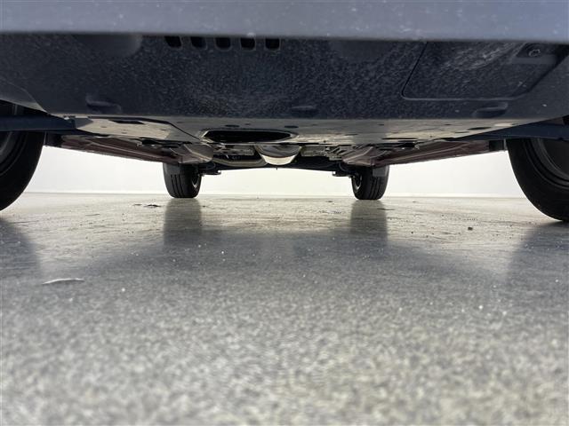 ライズ Ｚ　純正９型ナビ　全方位カメラ　シートヒーター　ＨＤＭＩ　前後ドラレコ　ＥＴＣ　スマアシ　衝突軽減　追従クルコン　コーナーセンサー　電動パーキング　ＬＥＤオートライト　フルセグＴＶ　ＵＳＢ　フォグ　禁煙車（24枚目）