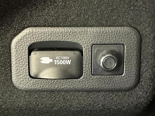 カローラツーリング ハイブリッド ダブルバイビー 純正9型DAナビフルセグTV シートヒーター DVDデッキ 革調シートカバー モデリスタガーニッシュ 電動パーキング HUD 前後ドラレコ セーフティセンス 衝突軽減 追従クルコン LEDライト 禁煙(29枚目)