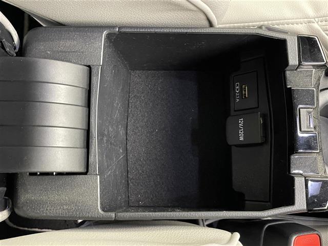 カローラツーリング ハイブリッド ダブルバイビー 純正9型DAナビフルセグTV シートヒーター DVDデッキ 革調シートカバー モデリスタガーニッシュ 電動パーキング HUD 前後ドラレコ セーフティセンス 衝突軽減 追従クルコン LEDライト 禁煙(33枚目)