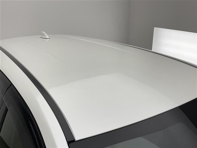 カローラツーリング ハイブリッド ダブルバイビー 純正9型DAナビフルセグTV シートヒーター DVDデッキ 革調シートカバー モデリスタガーニッシュ 電動パーキング HUD 前後ドラレコ セーフティセンス 衝突軽減 追従クルコン LEDライト 禁煙(35枚目)