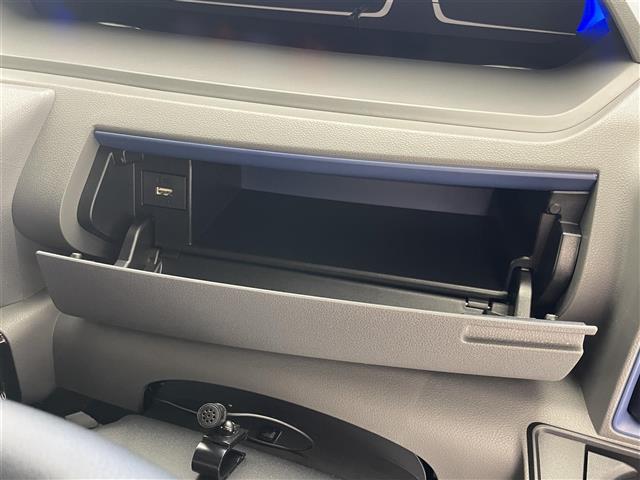 タント カスタムRSセレクション 社外9型ナビ 全方位カメラ シートヒーター 追従クルコン 両側パワスラ ETC 前後ドラレコ スマアシIII 衝突軽減 コーナーセンサー LEDオートライト ツートンカラー ロールシェード フォグ 禁(31枚目)