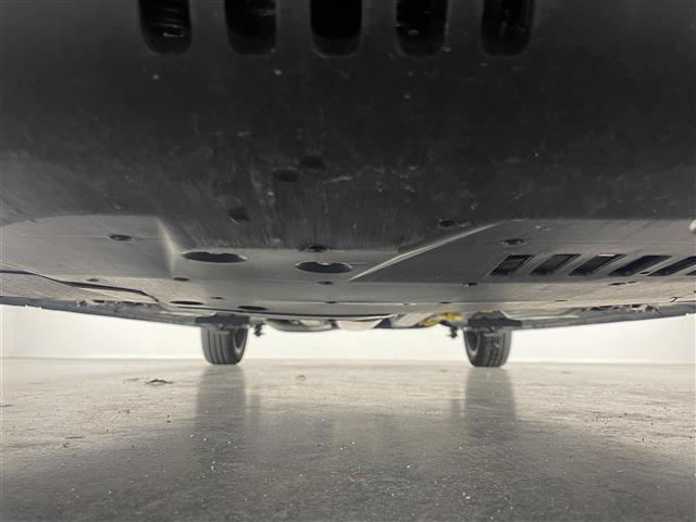 ルーミー カスタムＧ－Ｔ　純正９型ナビ　全方位カメラ　シートヒーター　両側パワスラ　前後ドラレコ　ＥＴＣ　スマアシ　衝突軽減　追従クルコン　ＬＥＤオートライト　コーナーセンサー　電動パーキング　ロールシェード　純正マット　禁煙（24枚目）