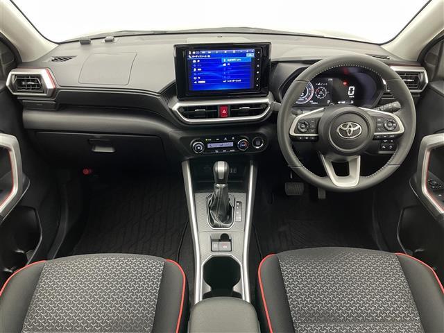 ライズ Ｚ　純正９型ナビ　全方位カメラ　シートヒーター　ＥＴＣ２．０　前後ドラレコ　ＨＤＭＩ　ＢＳＭ　スマアシ　衝突軽減　追従クルコン　ＬＥＤオートライト　コーナーセンサー　電動パーキング　純正フロアマット　禁煙（2枚目）