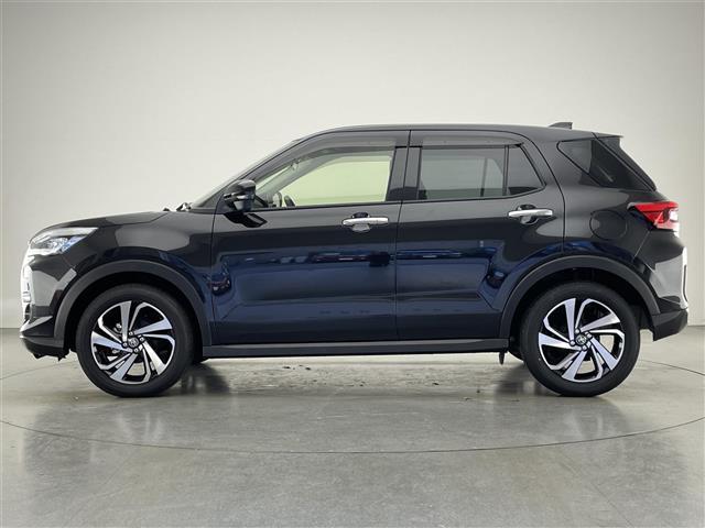 ライズ Ｚ　純正９型ナビ　全方位カメラ　シートヒーター　ＥＴＣ２．０　前後ドラレコ　ＨＤＭＩ　ＢＳＭ　スマアシ　衝突軽減　追従クルコン　ＬＥＤオートライト　コーナーセンサー　電動パーキング　純正フロアマット　禁煙（17枚目）