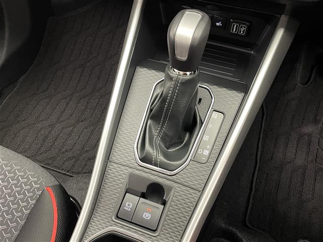 ライズ Ｚ　純正９型ナビ　全方位カメラ　シートヒーター　ＥＴＣ２．０　前後ドラレコ　ＨＤＭＩ　ＢＳＭ　スマアシ　衝突軽減　追従クルコン　ＬＥＤオートライト　コーナーセンサー　電動パーキング　純正フロアマット　禁煙（27枚目）