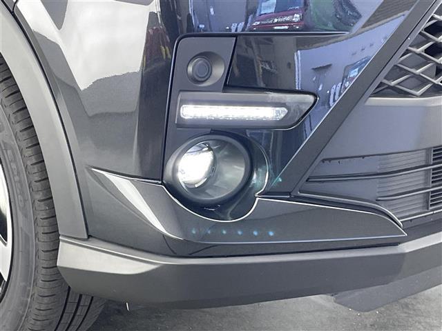 ライズ Ｚ　純正９型ナビ　全方位カメラ　シートヒーター　ＥＴＣ２．０　前後ドラレコ　ＨＤＭＩ　ＢＳＭ　スマアシ　衝突軽減　追従クルコン　ＬＥＤオートライト　コーナーセンサー　電動パーキング　純正フロアマット　禁煙（35枚目）