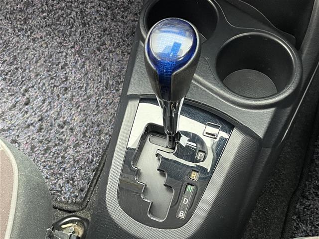 アクア Ｇ　純正ナビ　バックカメラ　ＬＥＤライト　禁煙車　フルセグＴＶ　Ｂｌｕｅｔｏｏｔｈ　ＤＶＤ　プッシュスタート　セーフティセンス　衝突軽減装置　クルコン　ＥＴＣ　オートライト　オートハイビーム　スペアタイヤ（14枚目）