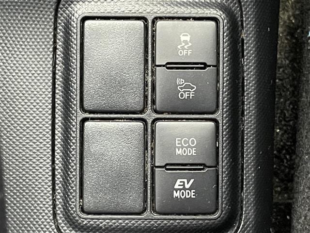 アクア Ｇ　純正ナビ　バックカメラ　ＬＥＤライト　禁煙車　フルセグＴＶ　Ｂｌｕｅｔｏｏｔｈ　ＤＶＤ　プッシュスタート　セーフティセンス　衝突軽減装置　クルコン　ＥＴＣ　オートライト　オートハイビーム　スペアタイヤ（15枚目）