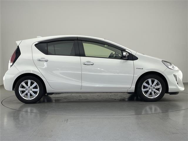 アクア Ｇ　純正ナビ　バックカメラ　ＬＥＤライト　禁煙車　フルセグＴＶ　Ｂｌｕｅｔｏｏｔｈ　ＤＶＤ　プッシュスタート　セーフティセンス　衝突軽減装置　クルコン　ＥＴＣ　オートライト　オートハイビーム　スペアタイヤ（40枚目）