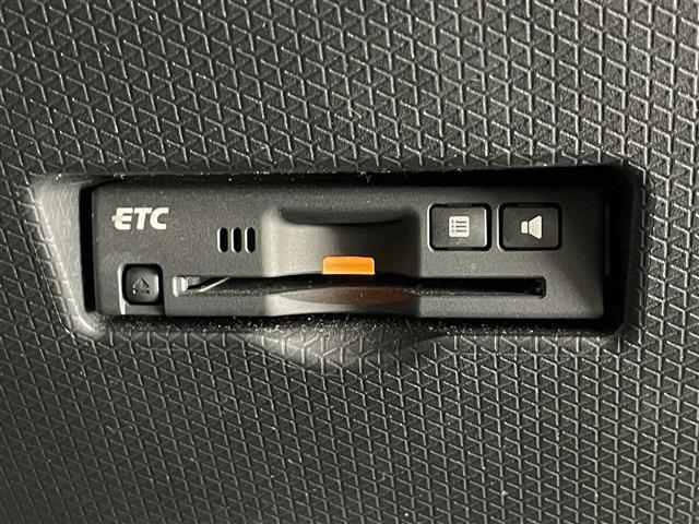 タント カスタムＲＳセレクション　純正ナビ　純正１２．８型後席モニター　全方位カメラ　シートヒーター　両側パワスラ　ナビ連動ドラレコ　スマアシＩＩＩ　衝突軽減　追従クルコン　ＬＥＤオートライト　コーナーセンサー　革調シートカバー　禁煙（8枚目）