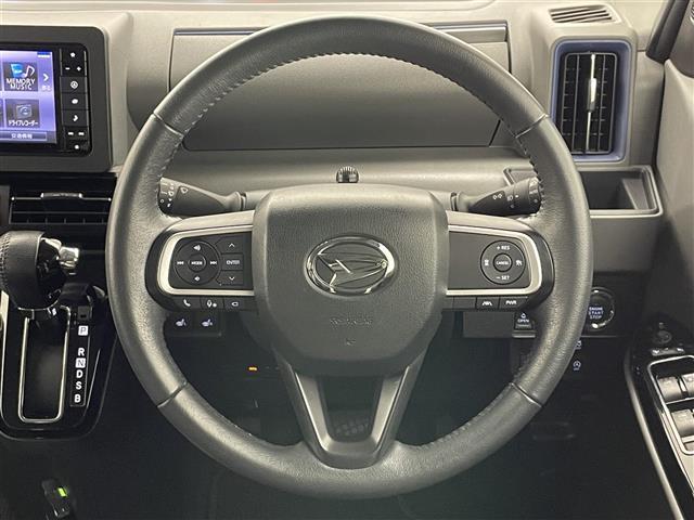 タント カスタムＲＳセレクション　純正ナビ　純正１２．８型後席モニター　全方位カメラ　シートヒーター　両側パワスラ　ナビ連動ドラレコ　スマアシＩＩＩ　衝突軽減　追従クルコン　ＬＥＤオートライト　コーナーセンサー　革調シートカバー　禁煙（10枚目）