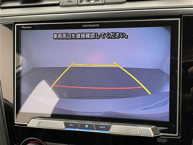 ＷＲＸ Ｓ４ ２．０ＧＴ－Ｓアイサイト　社外８型ナビ　バックカメラ　シートヒーター　ＢＳＭ　ハーフレザー　パワーシート　衝突軽減　追従クルコン　パドルシフト　ＥＴＣ　ＬＥＤオートライト　純正フロアマット　フルセグＴＶ　ＢＴ　ＤＶＤ　禁煙車（4枚目）