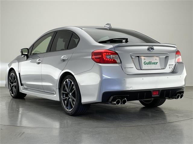 ＷＲＸ Ｓ４ ２．０ＧＴ－Ｓアイサイト　社外８型ナビ　バックカメラ　シートヒーター　ＢＳＭ　ハーフレザー　パワーシート　衝突軽減　追従クルコン　パドルシフト　ＥＴＣ　ＬＥＤオートライト　純正フロアマット　フルセグＴＶ　ＢＴ　ＤＶＤ　禁煙車（18枚目）