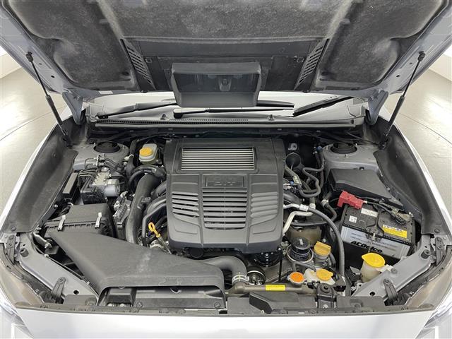 ＷＲＸ Ｓ４ ２．０ＧＴ－Ｓアイサイト　社外８型ナビ　バックカメラ　シートヒーター　ＢＳＭ　ハーフレザー　パワーシート　衝突軽減　追従クルコン　パドルシフト　ＥＴＣ　ＬＥＤオートライト　純正フロアマット　フルセグＴＶ　ＢＴ　ＤＶＤ　禁煙車（24枚目）