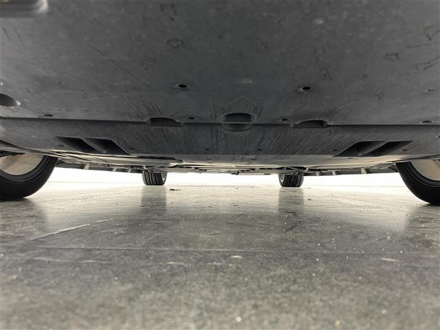 プリウスＰＨＶ Ａ　純正１１．６型ナビ　モデリスタエアロ　シートヒーター　パーキングアシスト　ＢＳＭ　ＥＴＣ２．０　純正ドラレコ　ＡＣ１００Ｖ　セーフティセンス　衝突軽減　追従クルコン　ＬＥＤライト　コーナーセンサ　禁煙（23枚目）