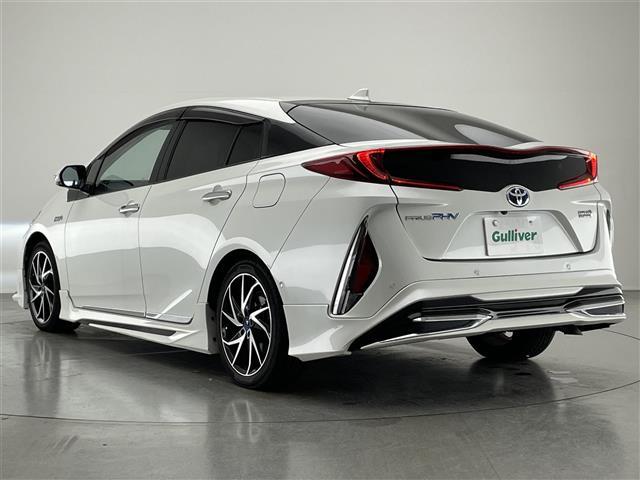 プリウスＰＨＶ Ａ　純正１１．６型ナビ　モデリスタエアロ　シートヒーター　パーキングアシスト　ＢＳＭ　ＥＴＣ２．０　純正ドラレコ　ＡＣ１００Ｖ　セーフティセンス　衝突軽減　追従クルコン　ＬＥＤライト　コーナーセンサ　禁煙（43枚目）