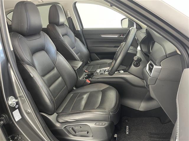 ＣＸ－５ ＸＤ　Ｌパッケージ　純正ナビ　フルセグ　バックカメラ　シートヒーター　黒革　ハンドルヒーター　電動リアゲート　ＢＳＭ　ＨＵＤ　ドラレコ　衝突軽減　追従クルコン　ＬＥＤオートライト　コーナーセンサー　電動パーキング　禁煙車（19枚目）