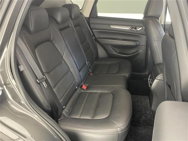 ＣＸ－５ ＸＤ　Ｌパッケージ　純正ナビ　フルセグ　バックカメラ　シートヒーター　黒革　ハンドルヒーター　電動リアゲート　ＢＳＭ　ＨＵＤ　ドラレコ　衝突軽減　追従クルコン　ＬＥＤオートライト　コーナーセンサー　電動パーキング　禁煙車（20枚目）