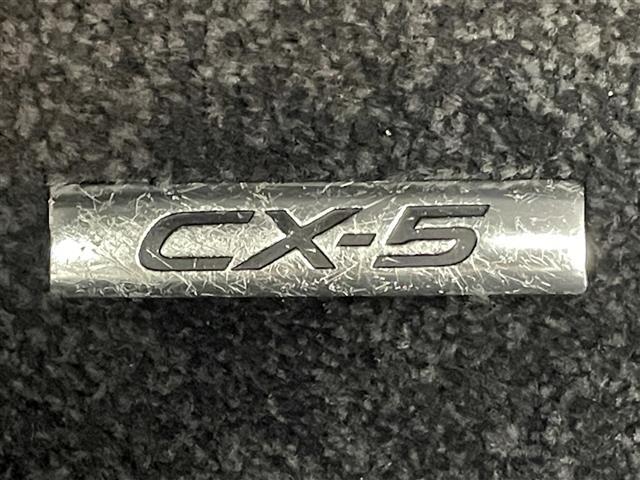 ＣＸ－５ ＸＤ　Ｌパッケージ　純正ナビ　フルセグ　バックカメラ　シートヒーター　黒革　ハンドルヒーター　電動リアゲート　ＢＳＭ　ＨＵＤ　ドラレコ　衝突軽減　追従クルコン　ＬＥＤオートライト　コーナーセンサー　電動パーキング　禁煙車（26枚目）