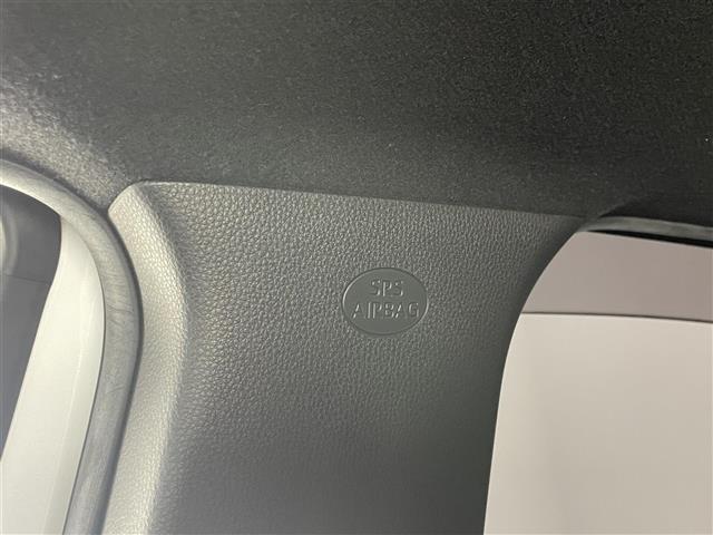 ヤリスクロス ハイブリッドＺ　アドベンチャー　純正８型ＤＡナビ　全方位カメラ　禁煙車　ＨＵＤ　ＢＳＭ　追従クルコン　フルセグＴＶ　セーフティセンス　衝突軽減　シートヒーター　ステアリングヒーター　コーナーセンサー　ドラレコ　ＥＴＣ　ＬＥＤライト（33枚目）