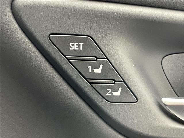 クラウンハイブリッド ＲＳアドバンス　純正１２．３型ナビ　ムーンルーフ　全方位カメラ　デジタルインナミラー　フルセグ　黒革　シートヒーター　シートベンチレーション　ＢＳＭ　ＡＣ１００Ｖ　ＥＴＣ２．０　衝突軽減　追従クルコン　ＬＥＤ　禁煙車（14枚目）