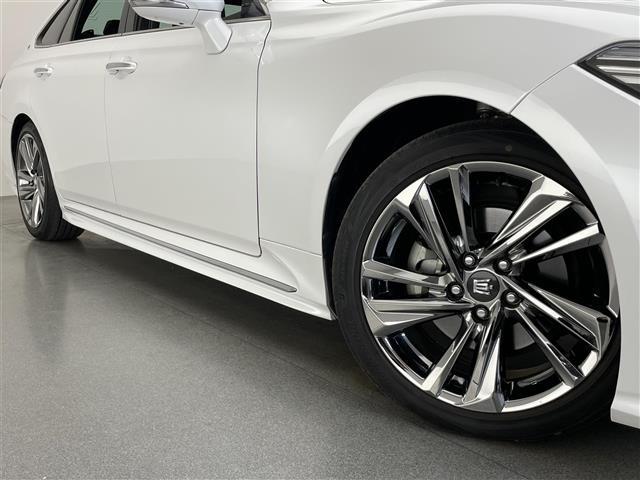 クラウンハイブリッド ＲＳアドバンス　純正１２．３型ナビ　ムーンルーフ　全方位カメラ　デジタルインナミラー　フルセグ　黒革　シートヒーター　シートベンチレーション　ＢＳＭ　ＡＣ１００Ｖ　ＥＴＣ２．０　衝突軽減　追従クルコン　ＬＥＤ　禁煙車（36枚目）