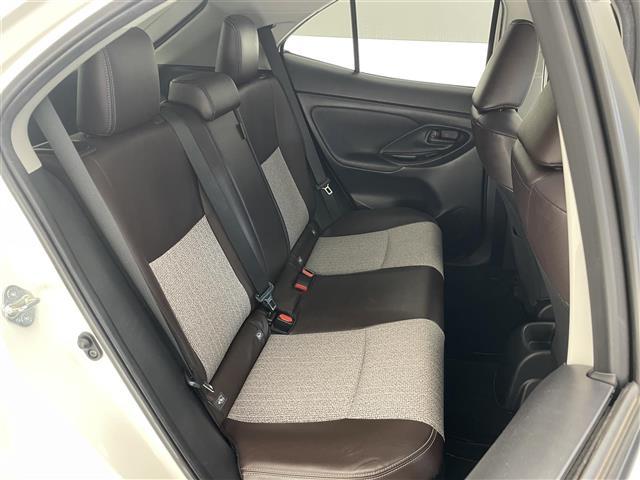 ヤリスクロス ハイブリッドＺ　純正８型ナビ　全方位カメラ　ＢＳＭ　禁煙　追従クルコン　茶ハーフレザー　ＥＴＣ　セーフティセンス　シートヒーター　コーナーセンサー　ＬＥＤオートライト　パワーシート　衝突軽減　車線逸脱　電子パーキング（20枚目）