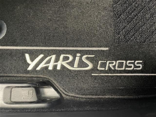 ヤリスクロス ハイブリッドＺ　純正８型ナビ　全方位カメラ　ＢＳＭ　禁煙　追従クルコン　茶ハーフレザー　ＥＴＣ　セーフティセンス　シートヒーター　コーナーセンサー　ＬＥＤオートライト　パワーシート　衝突軽減　車線逸脱　電子パーキング（26枚目）