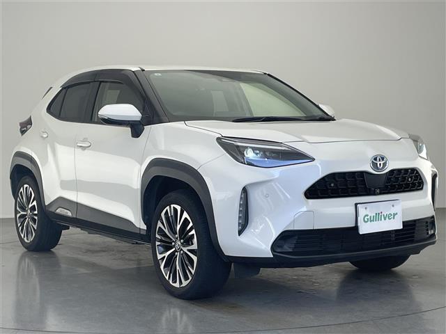 ヤリスクロス ハイブリッドＺ　純正８型ナビ　全方位カメラ　ＢＳＭ　禁煙　追従クルコン　茶ハーフレザー　ＥＴＣ　セーフティセンス　シートヒーター　コーナーセンサー　ＬＥＤオートライト　パワーシート　衝突軽減　車線逸脱　電子パーキング（41枚目）