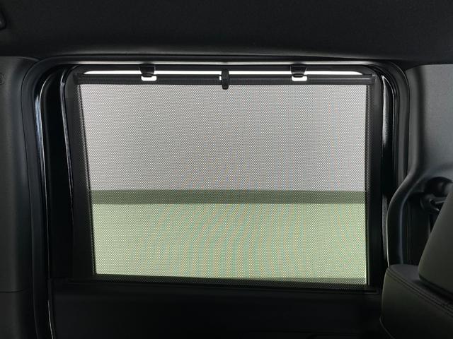 N-BOXカスタム ターボ 届出済未使用車 社外8型ナビ 禁煙車 バックカメラ シートヒーター ハーフレザー 両側パワスラ ETC パドルシフト ホンダセンシング 衝突軽減装置 追従クルコン コーナーセンサー リアロールシェード(29枚目)