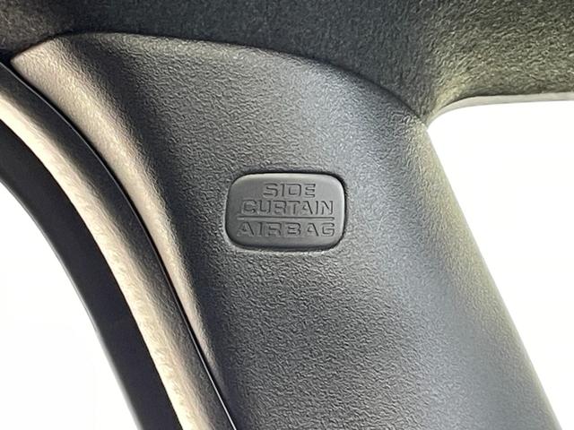 N-BOXカスタム ターボ 届出済未使用車 社外8型ナビ 禁煙車 バックカメラ シートヒーター ハーフレザー 両側パワスラ ETC パドルシフト ホンダセンシング 衝突軽減装置 追従クルコン コーナーセンサー リアロールシェード(35枚目)