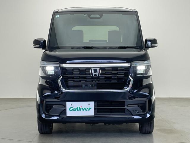 N-BOXカスタム ターボ 届出済未使用車 社外8型ナビ 禁煙車 バックカメラ シートヒーター ハーフレザー 両側パワスラ ETC パドルシフト ホンダセンシング 衝突軽減装置 追従クルコン コーナーセンサー リアロールシェード(39枚目)