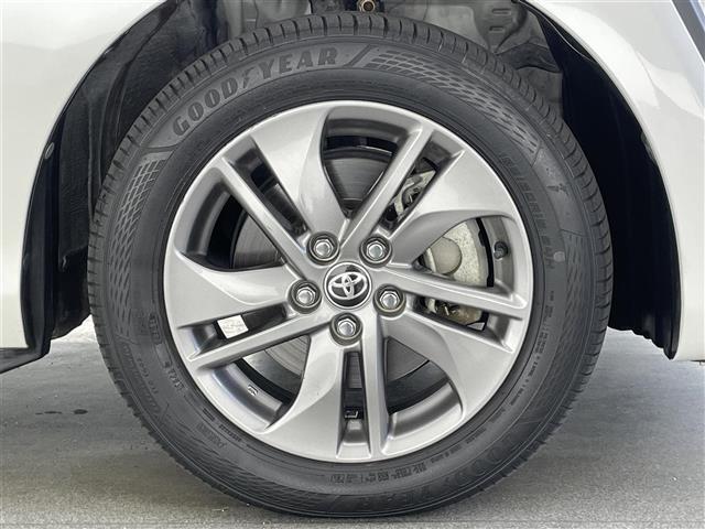 シエンタ ハイブリッドＧ　クエロ　純正ナビ　フルセグＴＶ　バックカメラ　シートヒーター　両側パワスラ　ハーフレザー　純正１５インチアルミ　ＥＴＣ　純正ドラレコ　セーフティセンス　衝突軽減　オートハイビーム　ＬＥＤライト　フォグ　禁煙車（27枚目）