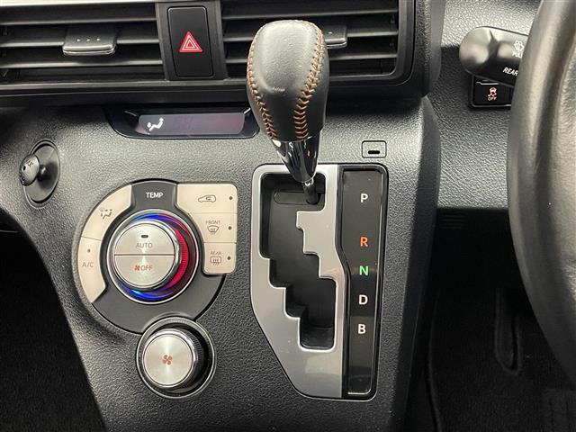 シエンタ ハイブリッドＧ　クエロ　純正ナビ　フルセグＴＶ　バックカメラ　シートヒーター　両側パワスラ　ハーフレザー　純正１５インチアルミ　ＥＴＣ　純正ドラレコ　セーフティセンス　衝突軽減　オートハイビーム　ＬＥＤライト　フォグ　禁煙車（29枚目）