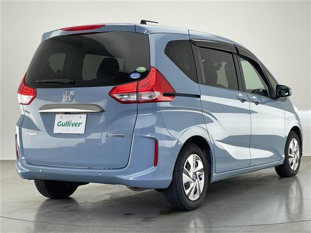 フリードハイブリッド ハイブリッド・Ｇホンダセンシング　純正９型ナビ　バックカメラ　両側パワスラ　禁煙　フルセグ　ＤＶＤ　追従クルコン　ホンダセンシング　ＥＴＣ　ドラレコ　シートヒーター　衝突軽減　車線逸脱　ＬＥＤオートライト　ＵＳＢ接続　コーナーセンサー（43枚目）