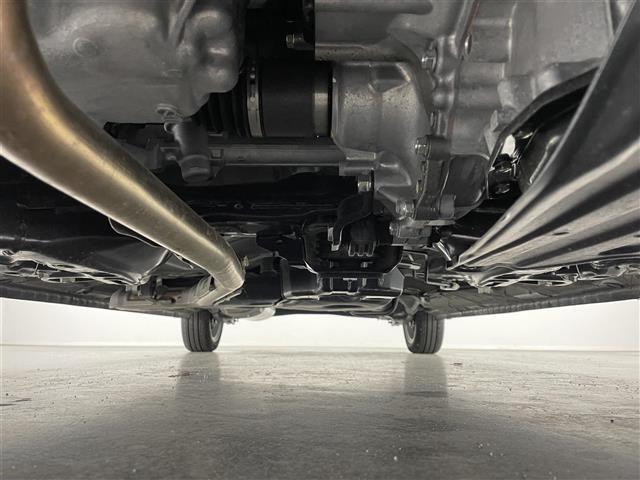 N-BOXカスタム ターボ 純正9型ナビ シートヒーター 両側パワスラ バックカメラ フルセグTV 追従クルコン ETC ホンダセンシング パドルシフト 黒ハーフレザー コーナーセンサー 衝突軽減 LEDライト USB接続 禁煙(26枚目)