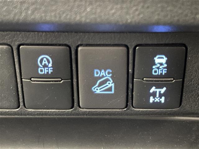 ハイラックス Z 純正ナビ バックカメラ AEROKLASキャノピー JBLスピーカー ETC 純正ドラレコ BATTLEZリフトアップサス GRサイドステップ 純正オーバーフェンダー TRDフィルム 衝突軽減 禁煙車(14枚目)