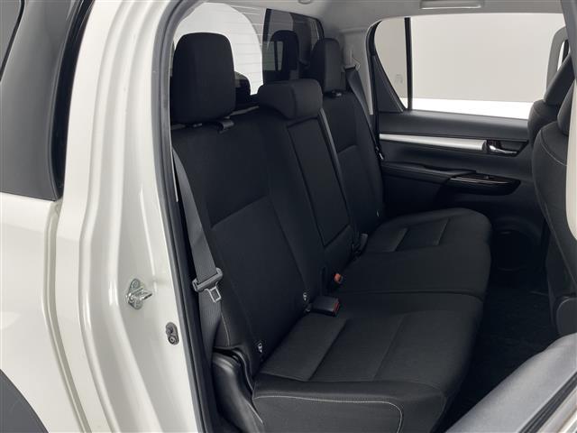 ハイラックス Z 純正ナビ バックカメラ AEROKLASキャノピー JBLスピーカー ETC 純正ドラレコ BATTLEZリフトアップサス GRサイドステップ 純正オーバーフェンダー TRDフィルム 衝突軽減 禁煙車(20枚目)