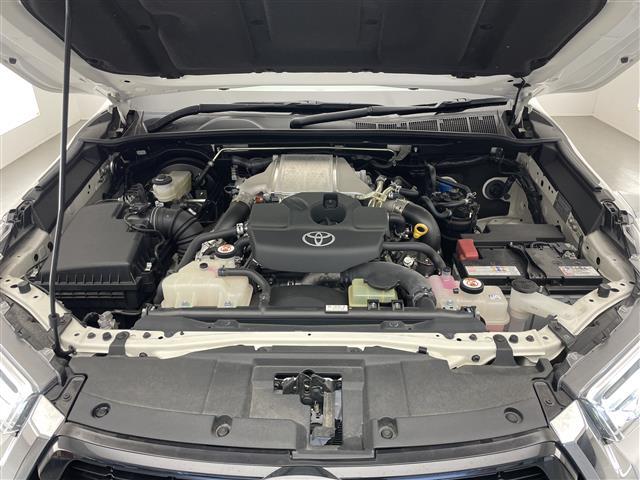 ハイラックス Z 純正ナビ バックカメラ AEROKLASキャノピー JBLスピーカー ETC 純正ドラレコ BATTLEZリフトアップサス GRサイドステップ 純正オーバーフェンダー TRDフィルム 衝突軽減 禁煙車(24枚目)