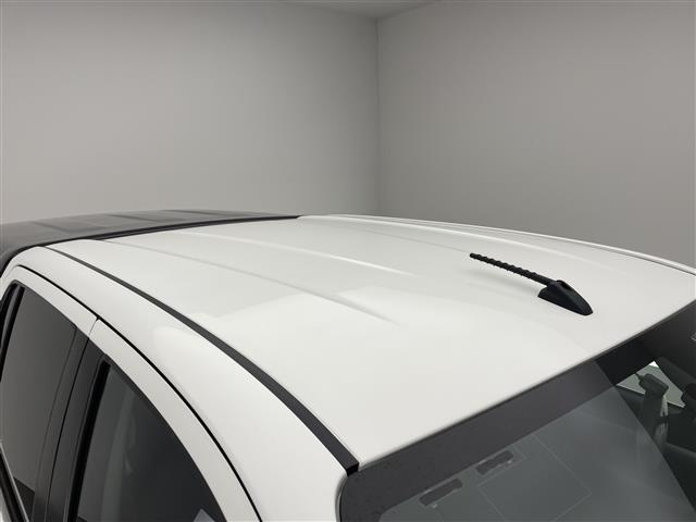 ハイラックス Z 純正ナビ バックカメラ AEROKLASキャノピー JBLスピーカー ETC 純正ドラレコ BATTLEZリフトアップサス GRサイドステップ 純正オーバーフェンダー TRDフィルム 衝突軽減 禁煙車(33枚目)