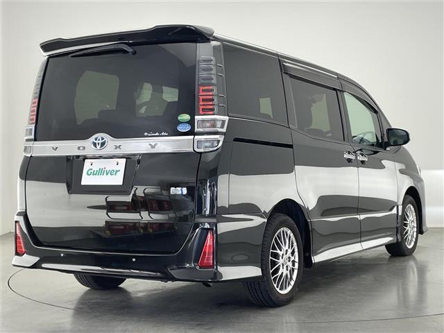 ヴォクシー ハイブリッドＺＳ　煌ＩＩＩ　純正１０型ナビ　純正１２型後席モニター　シートヒーター　バックカメラ　両側パワスラ　ハーフレザー　コーナーセンサー　ＥＴＣ　セーフティセンス　衝突軽減　前後ドラレコ　ＬＥＤオートライト　フォグ　禁煙車（39枚目）