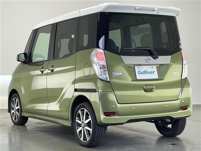 デイズルークス ハイウェイスター Gターボ 純正ナビ 全方位カメラ クルコン 禁煙車 両側パワスラ フルセグTV Bluetooth 衝突軽減 クルコン 純正ドラレコ ETC コーナーセンサー ロールシェード ハーフレザー LEDライト フォグ(18枚目)