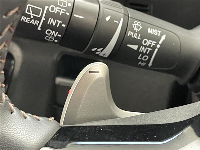 N-BOXカスタム ターボ 純正8型ナビ バックカメラ シートヒーター 両側パワスラ フルセグTV ハーフレザー ホンダセンシング 衝突軽減 追従クルコン ハンドル支援 パドルシフト 電動パーキング LEDオートライト 禁煙車(8枚目)