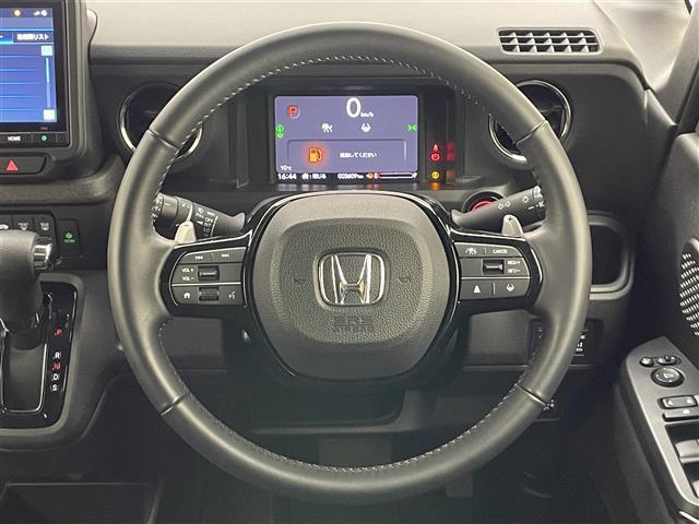 N-BOXカスタム ターボ 純正8型ナビ バックカメラ シートヒーター 両側パワスラ フルセグTV ハーフレザー ホンダセンシング 衝突軽減 追従クルコン ハンドル支援 パドルシフト 電動パーキング LEDオートライト 禁煙車(10枚目)