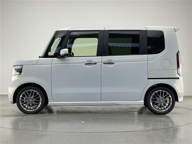 N-BOXカスタム ターボ 純正8型ナビ バックカメラ シートヒーター 両側パワスラ フルセグTV ハーフレザー ホンダセンシング 衝突軽減 追従クルコン ハンドル支援 パドルシフト 電動パーキング LEDオートライト 禁煙車(17枚目)