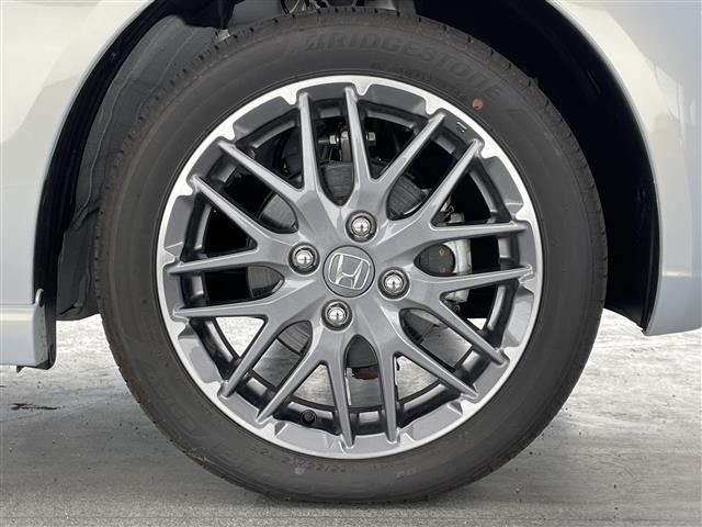 N-BOXカスタム ターボ 純正8型ナビ バックカメラ シートヒーター 両側パワスラ フルセグTV ハーフレザー ホンダセンシング 衝突軽減 追従クルコン ハンドル支援 パドルシフト 電動パーキング LEDオートライト 禁煙車(26枚目)