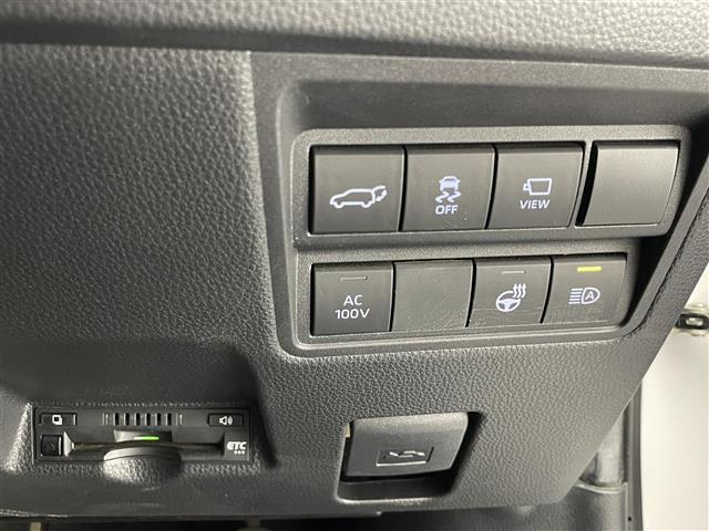 ヤリスクロス ハイブリッドZ アドベンチャー 純正8型DAナビ 全方位カメラ パーキングアシスト シートヒーター ハーフレザー HUD BSM 電動リアゲート 電動パーキング AC100V ETC 衝突軽減 追従クルコン コーナーセンサー 禁煙車(7枚目)