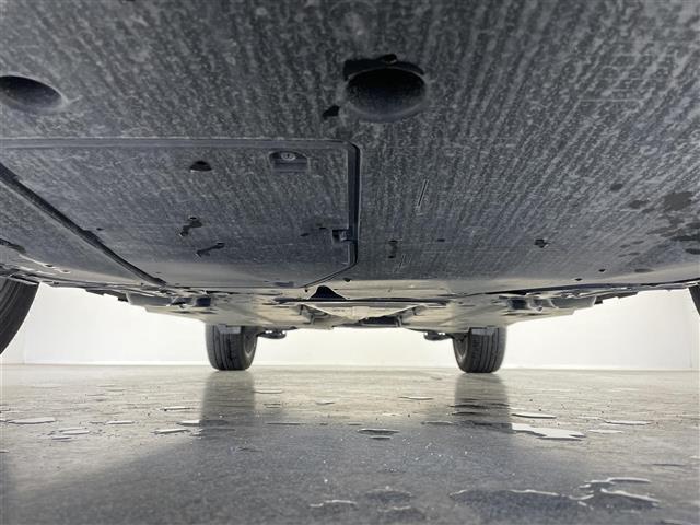 ヤリスクロス ハイブリッドZ アドベンチャー 純正8型DAナビ 全方位カメラ パーキングアシスト シートヒーター ハーフレザー HUD BSM 電動リアゲート 電動パーキング AC100V ETC 衝突軽減 追従クルコン コーナーセンサー 禁煙車(24枚目)