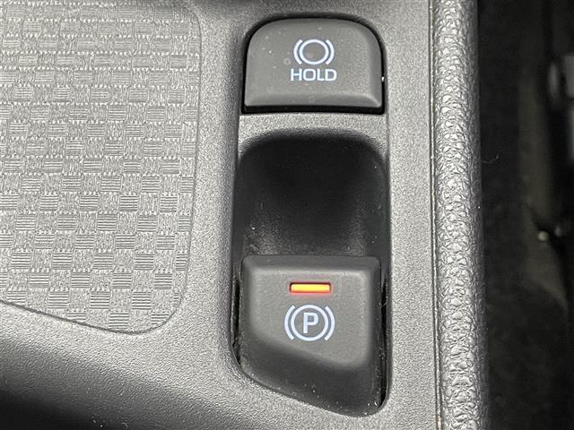 ヤリスクロス ハイブリッドZ アドベンチャー 純正8型DAナビ 全方位カメラ パーキングアシスト シートヒーター ハーフレザー HUD BSM 電動リアゲート 電動パーキング AC100V ETC 衝突軽減 追従クルコン コーナーセンサー 禁煙車(33枚目)