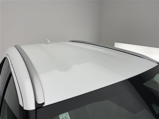 ヤリスクロス ハイブリッドZ アドベンチャー 純正8型DAナビ 全方位カメラ パーキングアシスト シートヒーター ハーフレザー HUD BSM 電動リアゲート 電動パーキング AC100V ETC 衝突軽減 追従クルコン コーナーセンサー 禁煙車(35枚目)